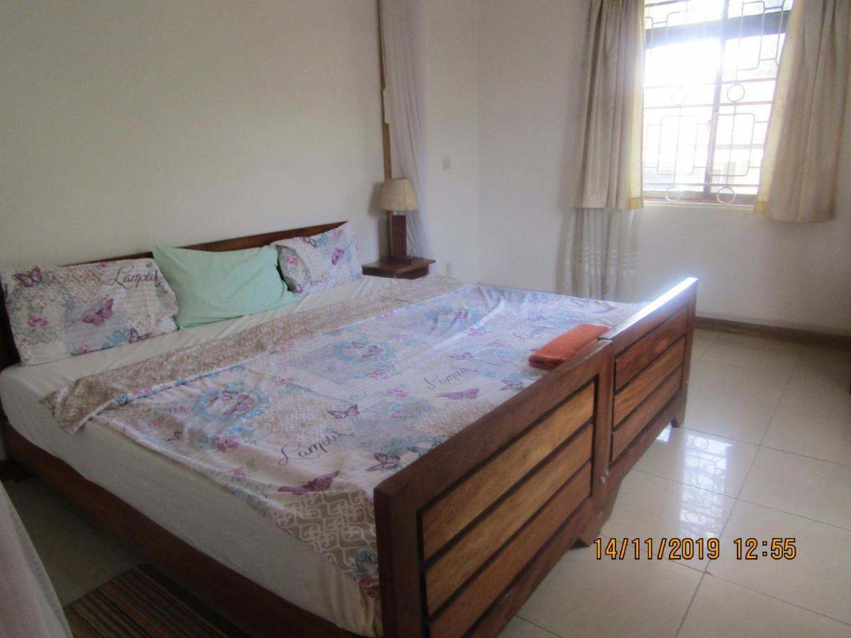 Bed and Breakfast Hospitality Connect Kampala Exterior foto